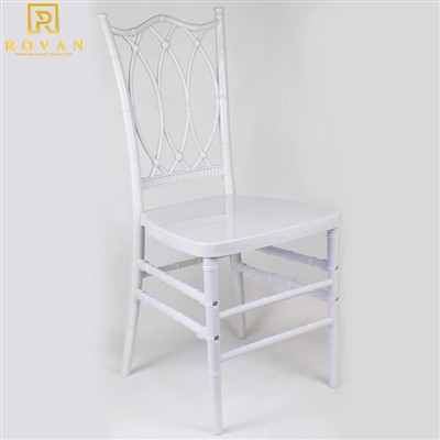 Pryskyřičná bílá čirá akrylová svatební židle